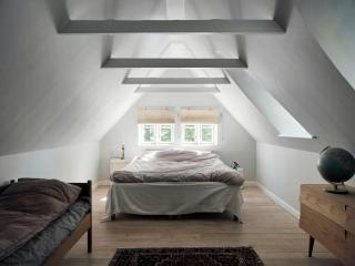 Peaceful Forest Idyll In Timber House For Families - 3