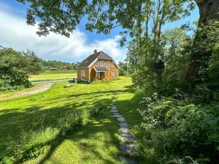 Historic Barn And Captains House On Tromøya - Færvik - 4