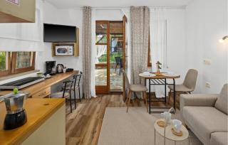 Gorgeous Home In Rovinj With Wifi - Rovinj - 9