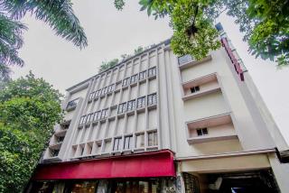 Collection O MG Guest House - Bara Bazar - 9
