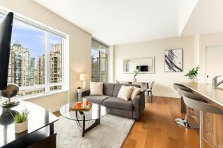 Elegant Downtown Stay Walkable 1BR Apartment - Vancouver - 0