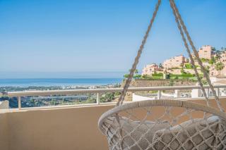 Panoramic Seaview Escape - Tranquility, AC & Pool - 8
