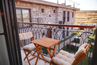 Charming Stone Studio with Balcony & Breakfast-8 - Ayvalık - 5