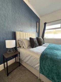 Cleethorpes Contractor stays - long term discounts - Grimsby - 0