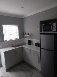 King Edward Inn 2 - Gqeberha - 6