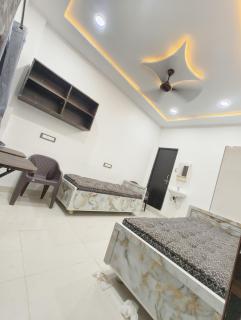 Krishna Aashray PG A Hotel Like Stay - Jāmb - 4