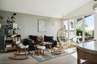 Island Weekend Home With Pastels And View - Bogentved - 9