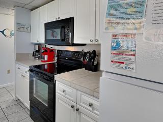 Paradise Towers #105 - Turtle Cay - 8