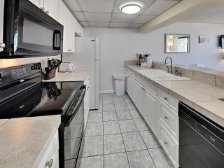 Paradise Towers #105 - Turtle Cay - 7