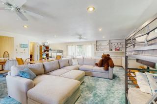 Lollipop Lakehouse - 2