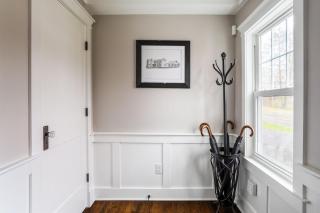 Luxury Stay In Expansive Historical Home - North Haven - 2