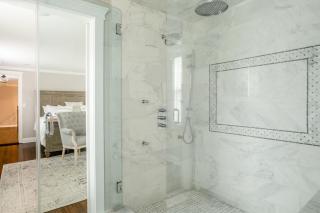 Luxury Stay In Expansive Historical Home - North Haven - 3