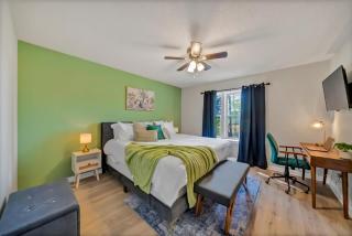 The Nestle 3-Bed 2-Bath Chapin - Near Lake Murray - Chapin - 0