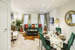 Beautifully renovated 2B2B for 6 by Piccadilly line - 0