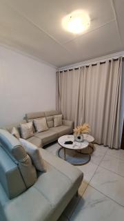 NO LOADSHEDDING 1 Bedroom Apartment - Trichardt - 4