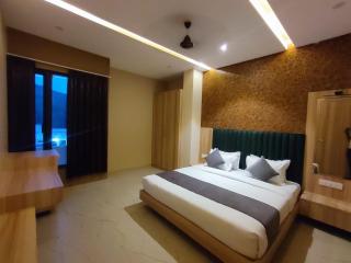 The LAKE MOUNT - Udaipur - 3