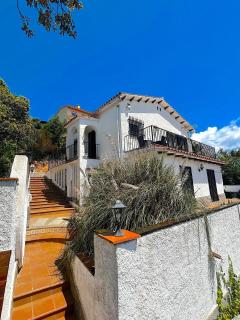 Villa Blanca Lloret de Mar, Barbacoa, vistas al mar - 0