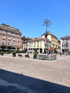 Bon Bon Luxury di piazza San Secondo - Asti - 0