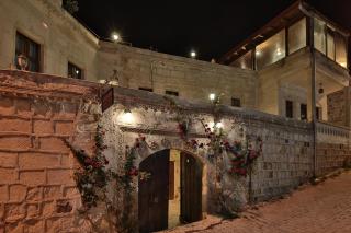 Center Cave House - 4