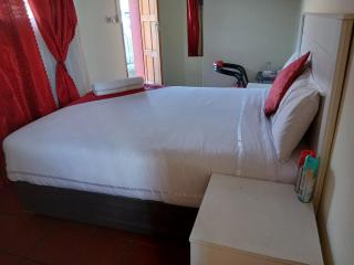 Kimberland Guesthouse Block 8 - Gaborone - 4