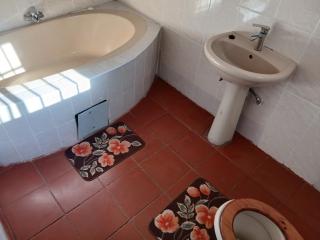 Kimberland Guesthouse Block 8 - Gaborone - 3