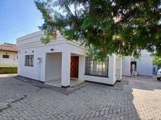 Kimberland Guesthouse Block 8 - Gaborone - 9