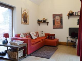 Silk Hill Stables - Whaley Bridge - 7