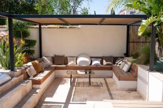 Villa L'Enclos de Zize - Sleeps 8 - 8