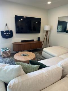 Cozy Modern Beach Bungalow! Steps to the Beach! - San Clemente - 5