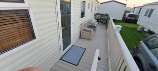 Seaside Caravan - Sleeps 6 Parking & Veranda - Kinmel Bay - 7