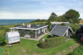 Summer House With 180 Degree Sea View On Langeland - Tranekær - 8