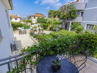 Apartment Nika-3 by Interhome - 1