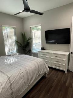 Catalina Guesthouse w/ Hot Tub and Pool - Austin - 5