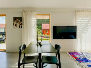 Modern Mini-Villa With Lake View On Bryggholmen - Enköping - 3