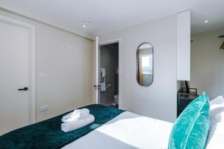 2 Bedroom Apartment with Free Parking in Manchester City Centre, by Eason Stays - Ideal For Weekend Getaways & Business Travel - Manchester - 6