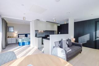 2 Bedroom Apartment with Free Parking in Manchester City Centre, by Eason Stays - Ideal For Weekend Getaways & Business Travel - Manchester - 4