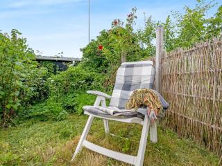 Holiday Home Eilke - 50m from the sea by Interhome - Rønde - 1