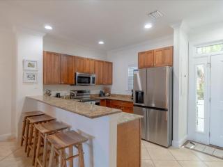 Indigo Reef #1 - Captain`s Cure- Luxury Waterfront Villa, 31' Dock - 5