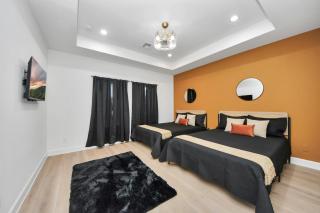 Stylish & Cozy Mins to Downtown With Backayrd - Houston - 9