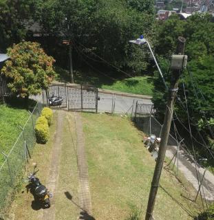 Apartamento Vista Bella en la mitad de Medellin - Medellín - 9