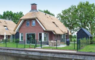 4 Bedroom Amazing Home In Idskenhuizen - Idskenhuizen - 0