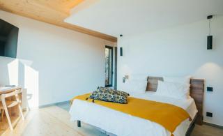 Architect-Designed Villa With Pool Near Mountains - La Londe-les-Maures - 8