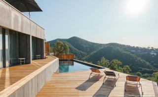 Architect-Designed Villa With Pool Near Mountains - La Londe-les-Maures - 0
