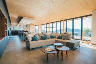 Architect-Designed Villa With Pool Near Mountains - La Londe-les-Maures - 1