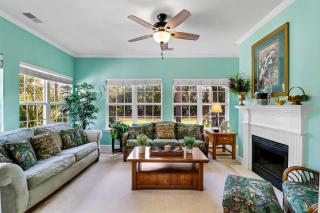 E2 Golfmaster Relaxing Golf Escape with Beach Access - 7