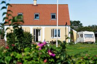 Cottage With Nostalgic Fishermans House Vibe - Gørlev - 0