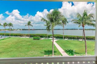 Indigo Reef #50 - The Palms - Luxury Waterfront Villa, 31' Dock - 3