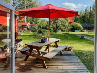 Smålands Idyll In The Lap Of The Forest - Gullabo - 1