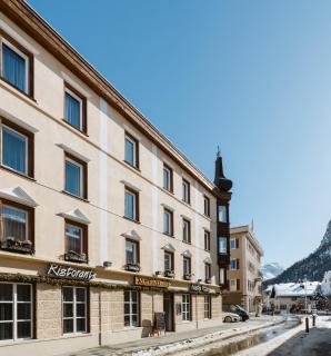 Boutique Hotel Engadinerhof - A Home for Generations - Pontresina - 7