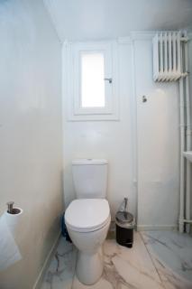 Athens Central Jacuzzi Retreat - 8